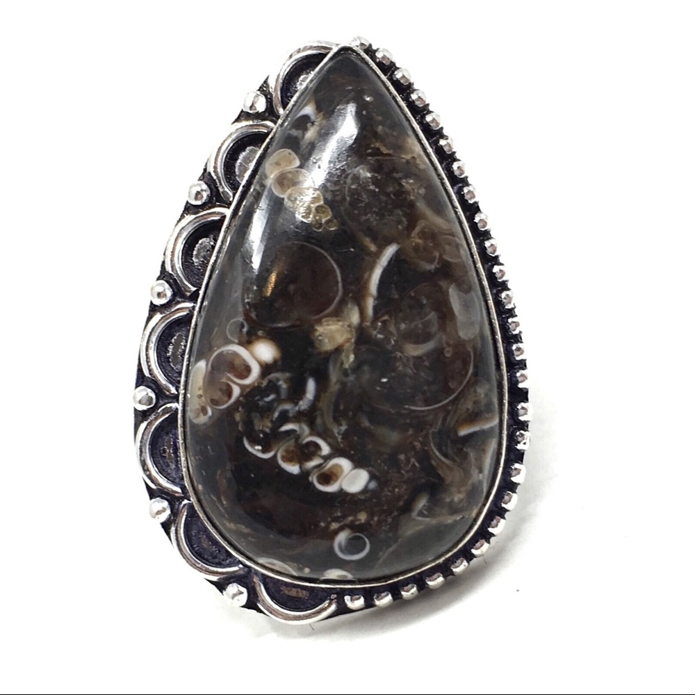 🛑SOLD🛑 Sterling Silver Fossil Ring - Picture 2 of 5